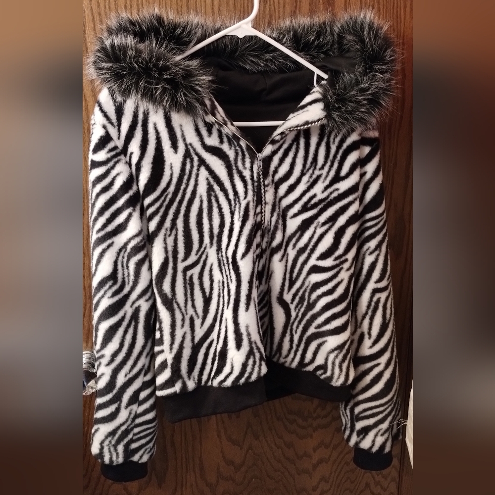 Fluffy Zebra Print Hoodie